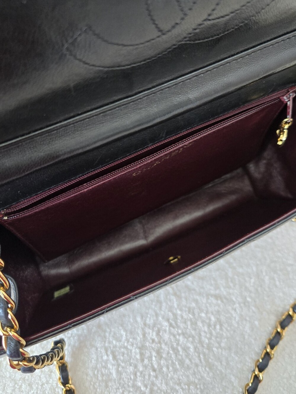 Chanel Vintage Classic Black Quilted Chain Shoulder Bag - Picture 9 of 16